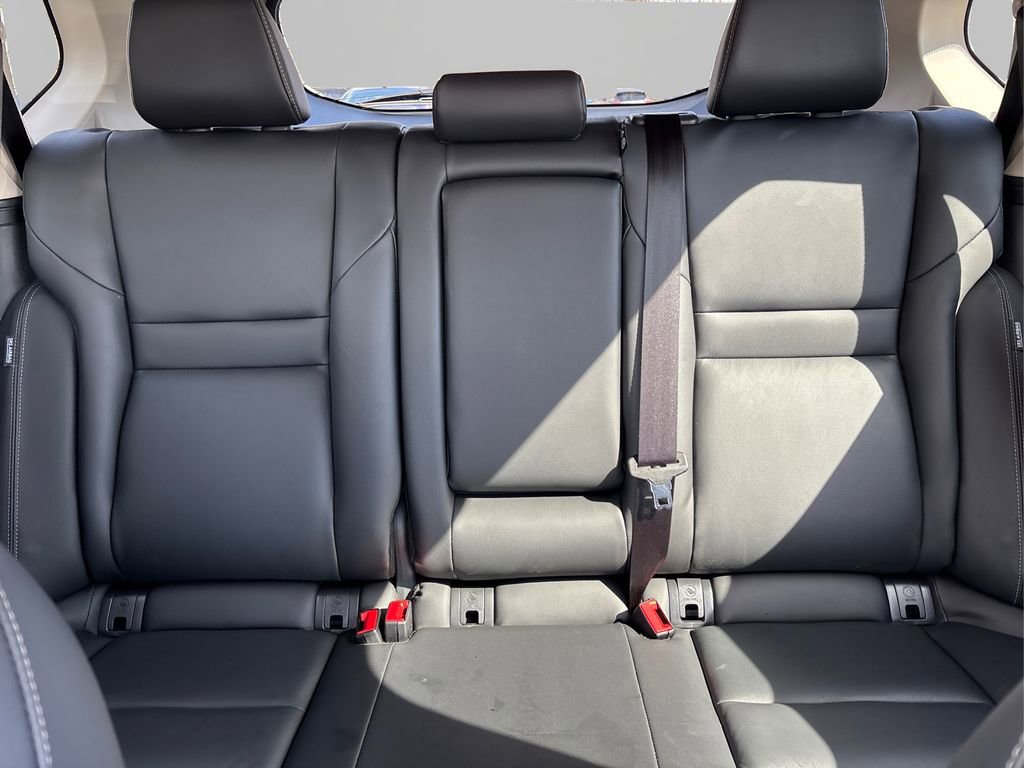 Used 2026 Nissan Rogue SL image 19