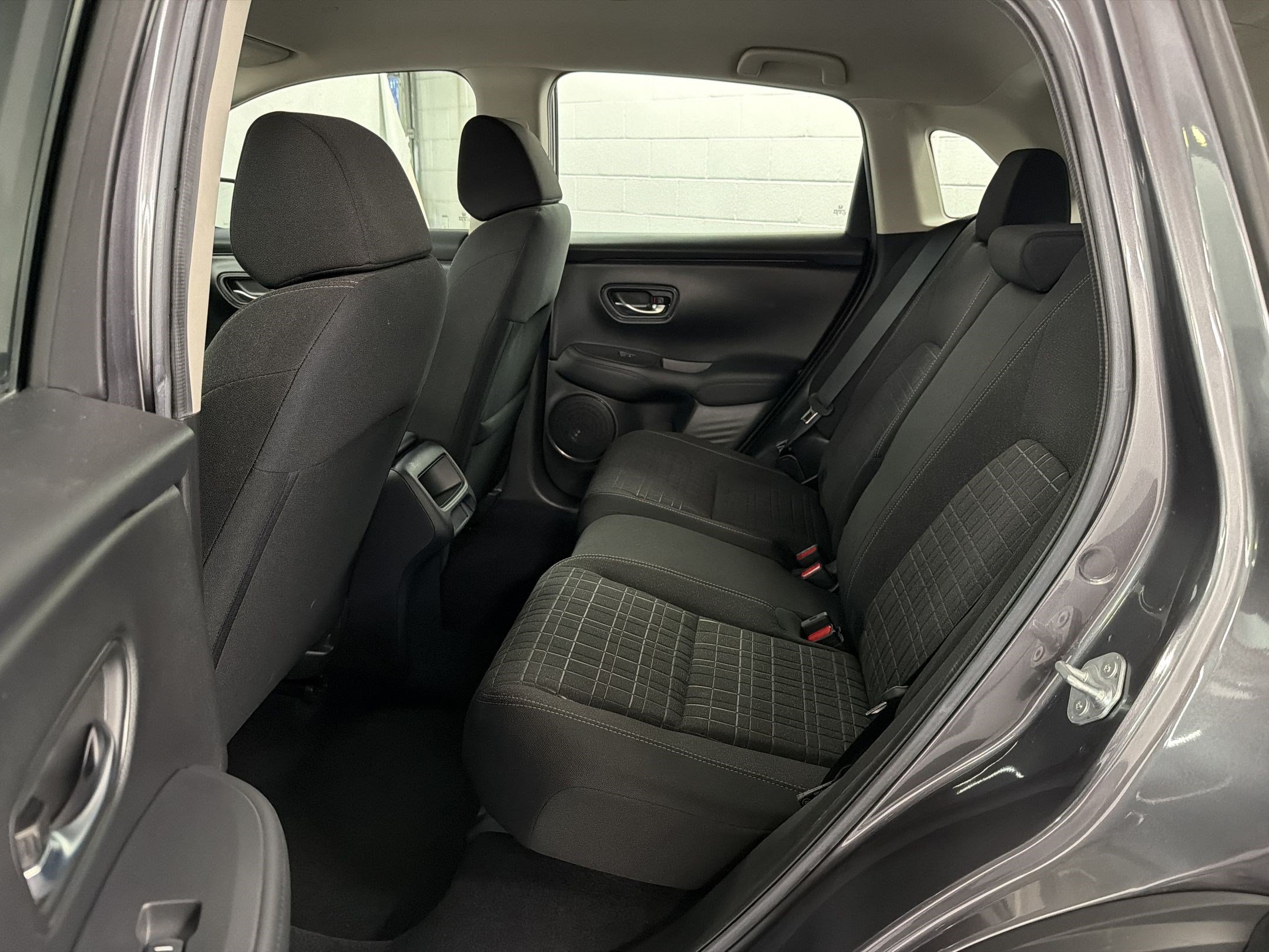 Certified 2024 Honda HR-V LX image 14