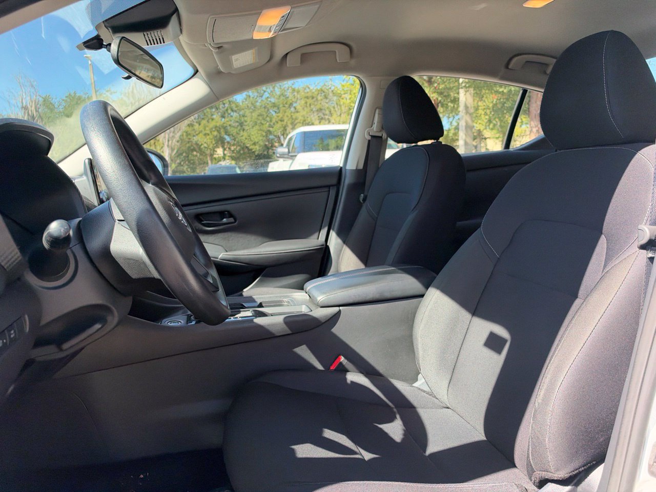 Used 2025 Nissan Sentra S FWD image 6