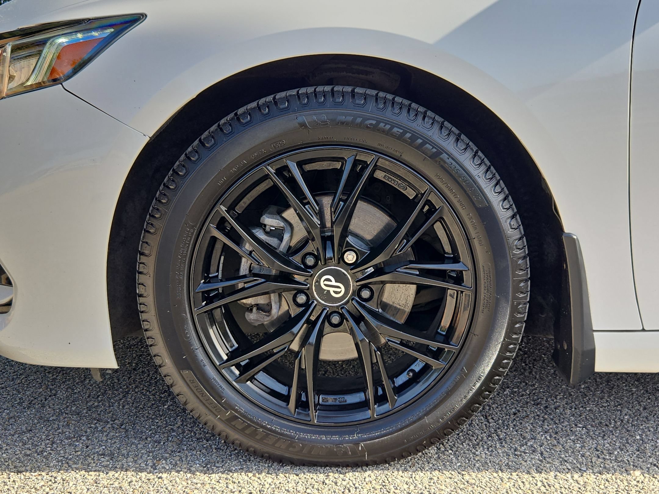 Used 2018 Honda Accord EX image 30