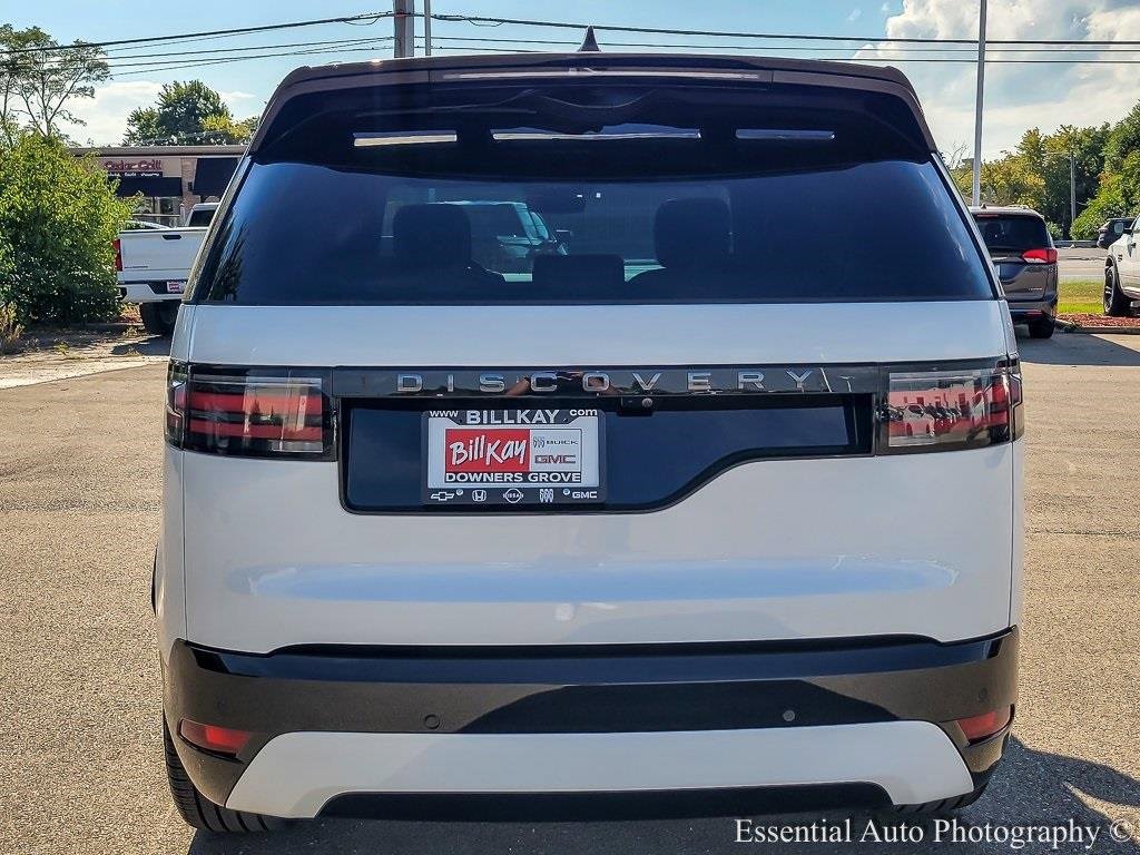 Used 2024 Land Rover Discovery Dynamic SE image 6