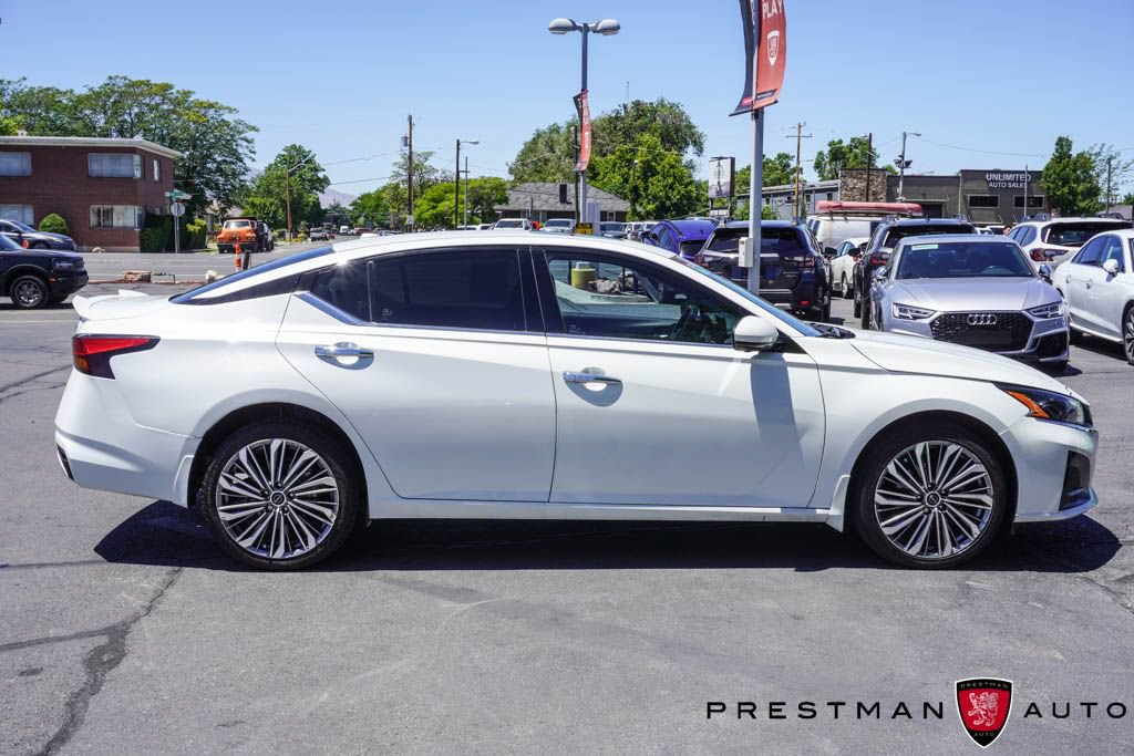 Used 2023 Nissan Altima 2.5 SL AWD/4WD image 22