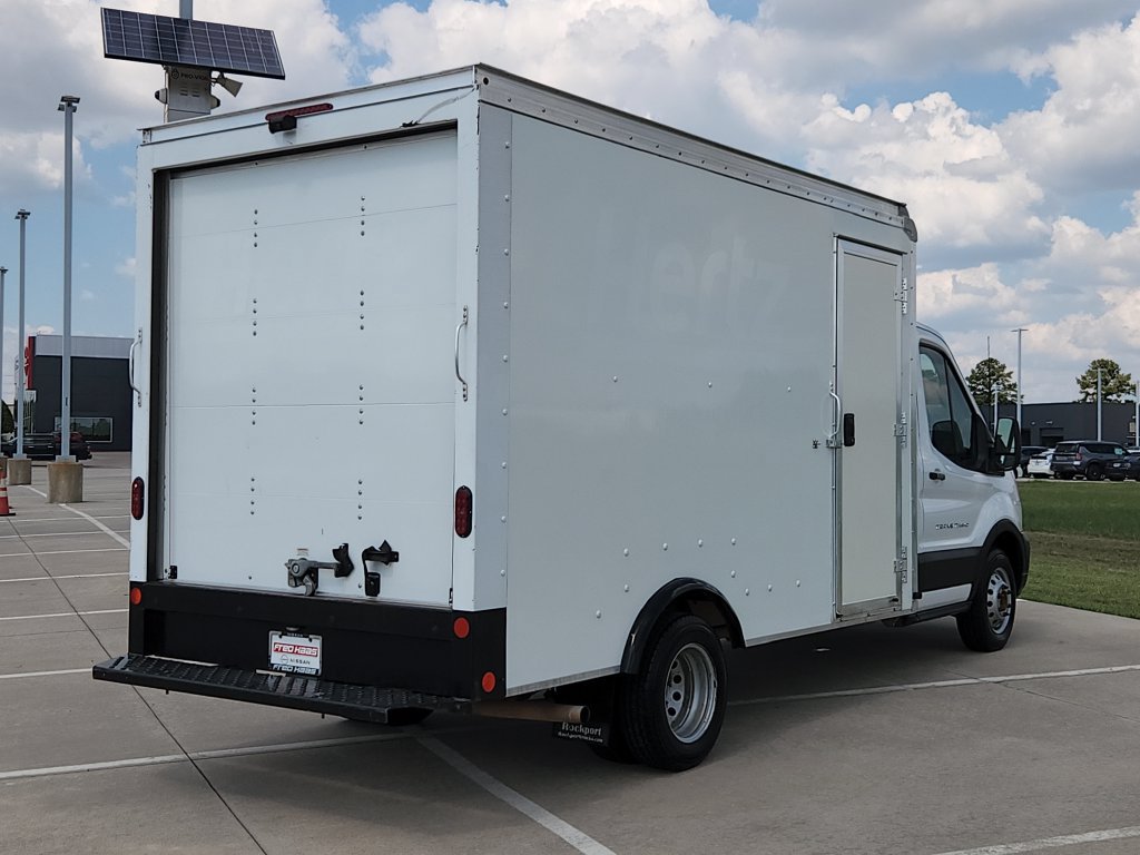 Used 2023 Ford Transit 350 DRW RWD image 5