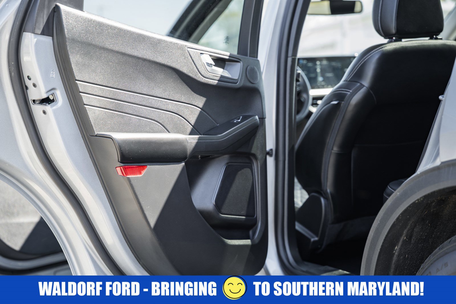 Used 2023 Ford Escape SE w/ PHEV Premium Package image 74