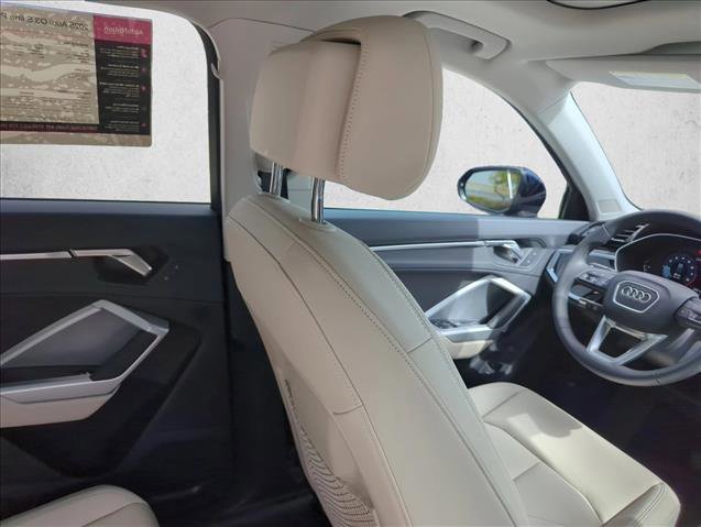 Used 2025 Audi Q3 2.0T Premium AWD/4WD image 22