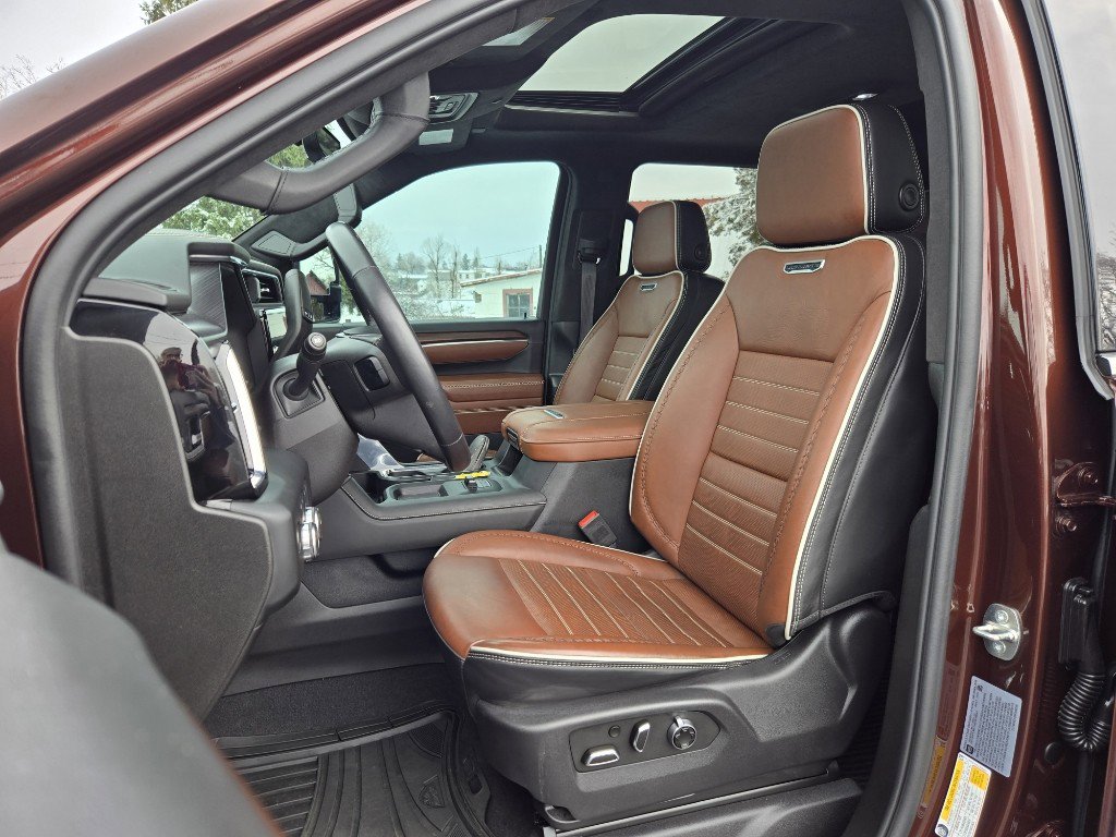 Used 2024 GMC Sierra 2500 Denali Ultimate image 12