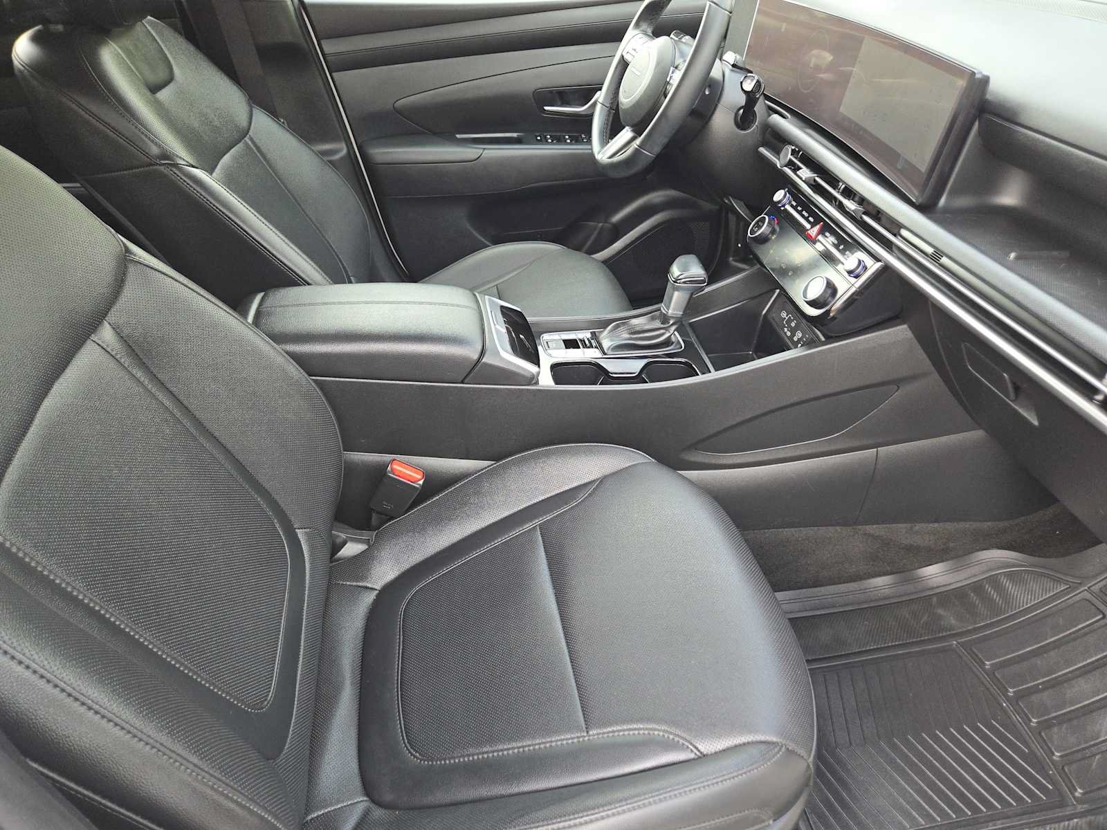 Certified 2025 Hyundai Tucson SEL FWD image 14