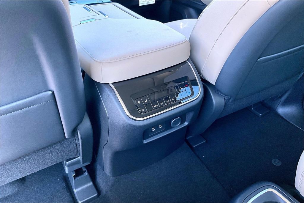 New 2026 INFINITI QX80 Pure w/ Cargo Package RWD image 51