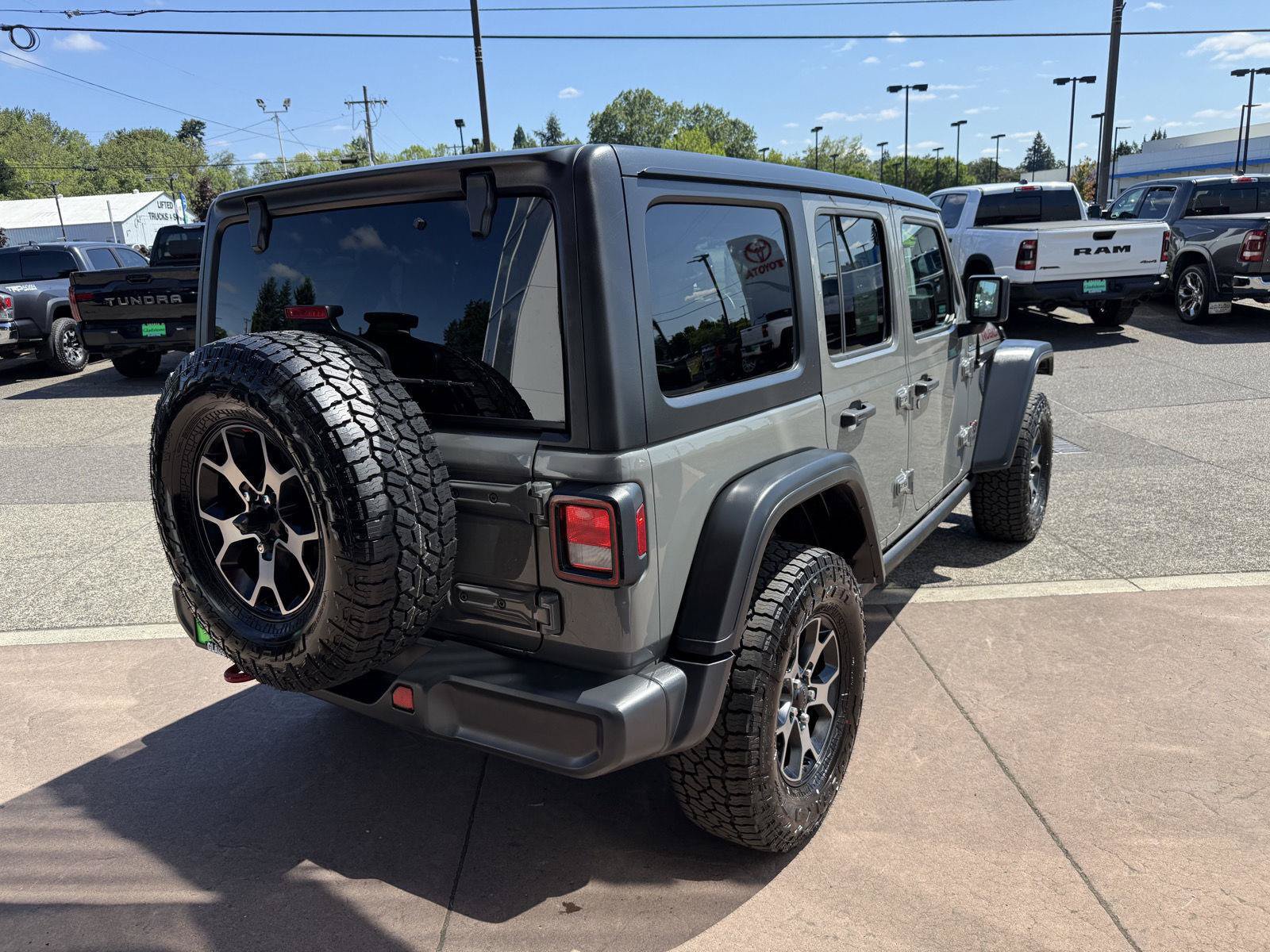 Used 2018 Jeep Wrangler Unlimited Rubicon AWD/4WD image 6