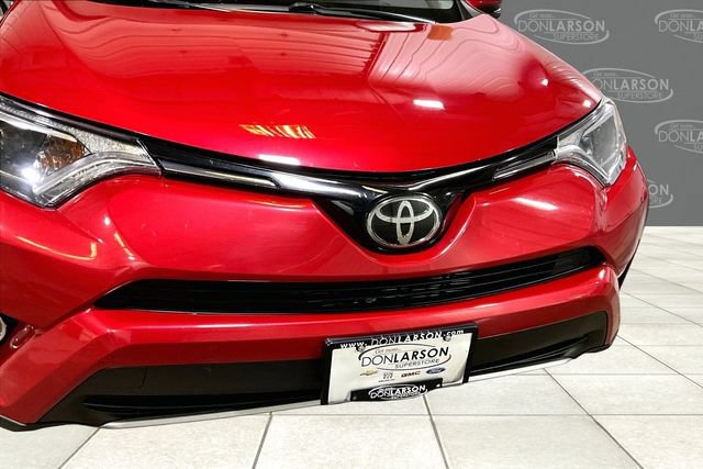 Used 2017 Toyota RAV4 XLE w/ Plus Special Value Package AWD/4WD image 10