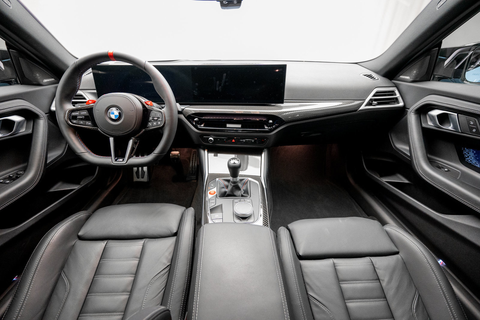 Used 2026 BMW M2 w/ Lighting Package RWD image 10