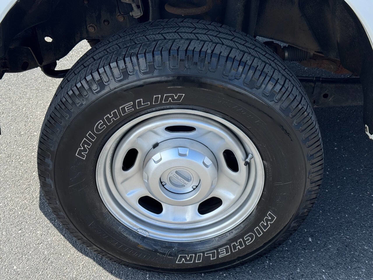 Used 2016 Ford F350 XL image 56