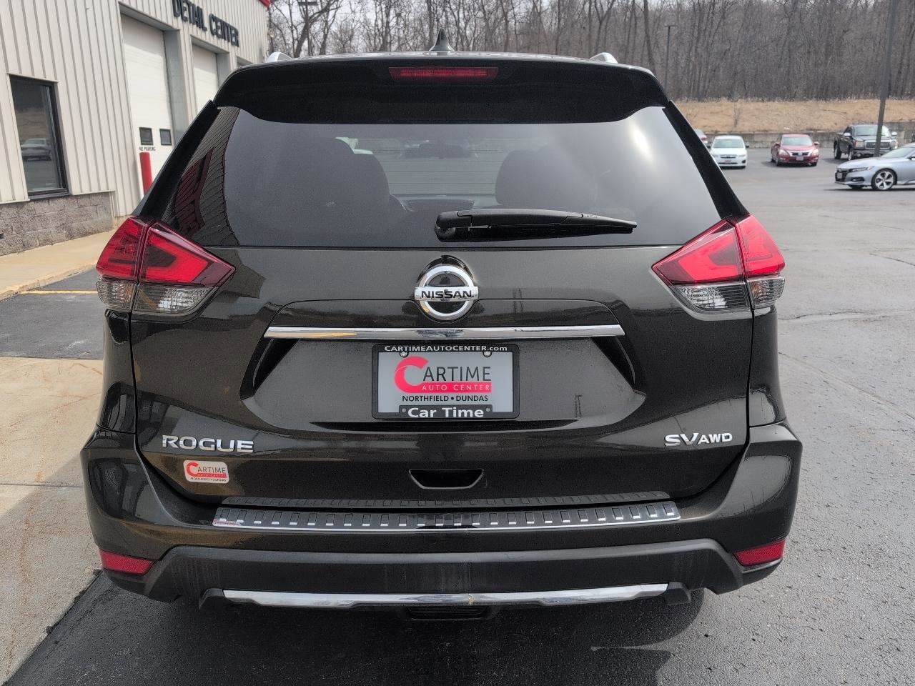 Used 2017 Nissan Rogue SV image 7