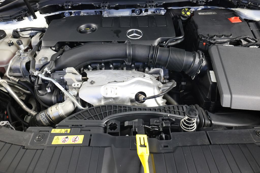 Used 2023 Mercedes-Benz GLA 250 4MATIC image 33