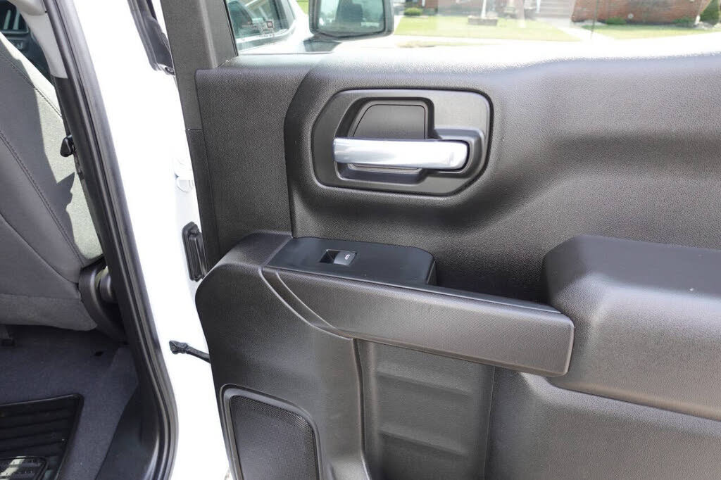 Used 2023 GMC Sierra 1500 Pro w/ Graphite Edition AWD/4WD image 31