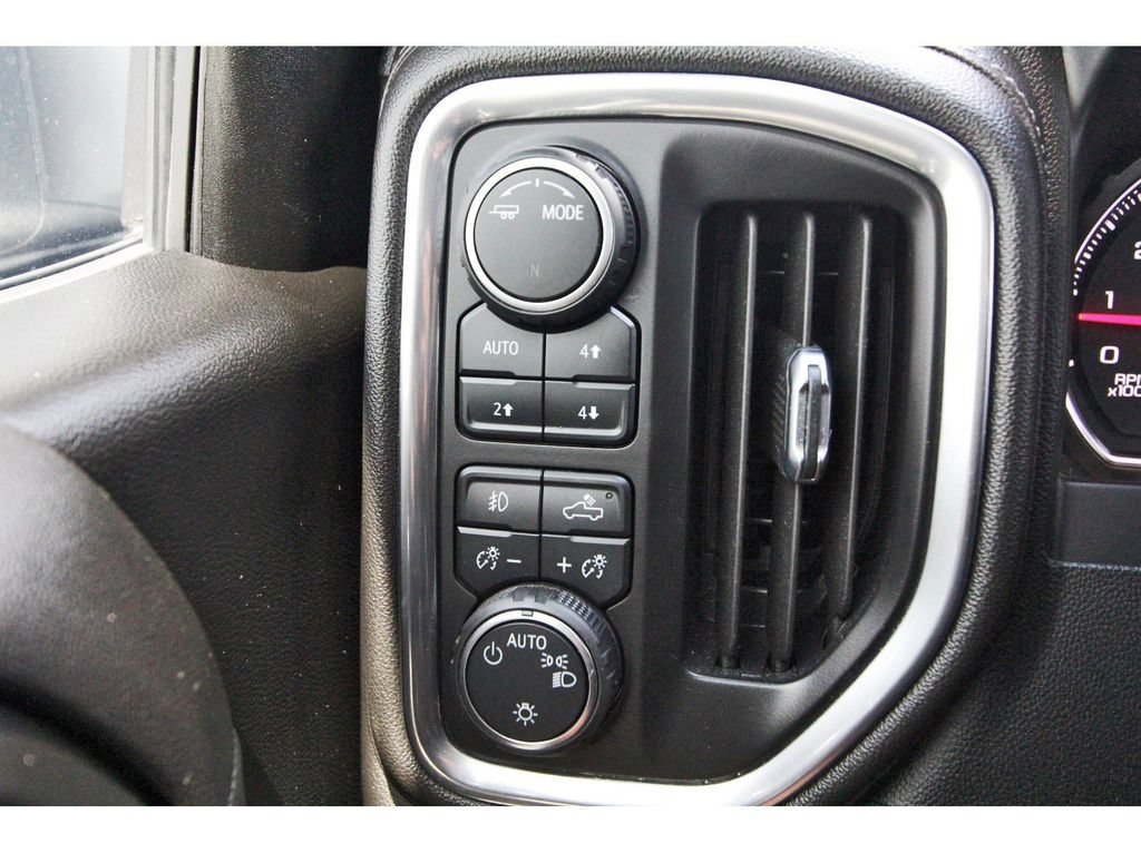 Used 2022 Chevrolet Silverado 1500 LT Trail Boss w/ Convenience Package II AWD/4WD image 20