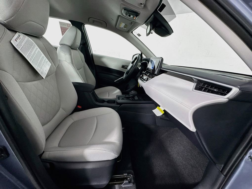 New 2026 Toyota Corolla Cross L FWD image 29