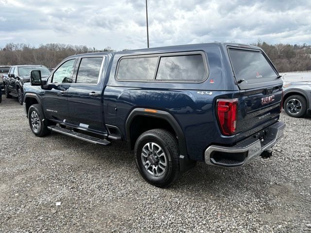 Used 2023 GMC Sierra 2500 SLT w/ SLT Convenience Package image 3