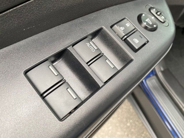 Used 2016 Honda CR-V SE image 16