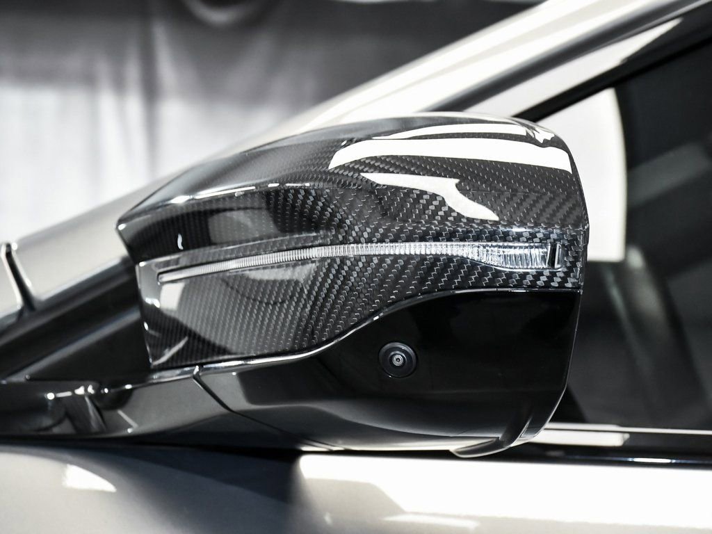 Used 2025 BMW i5 M60 w/ Executive Package image 93