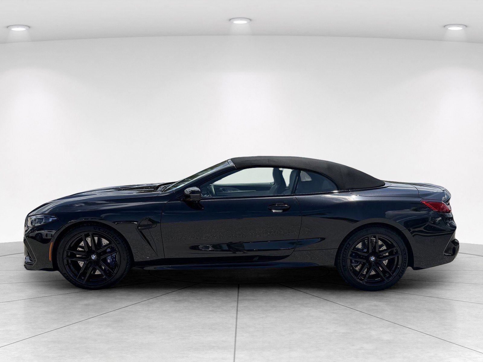 Certified 2025 BMW M8 Competition w/ M Driver's Package AWD/4WD image 7