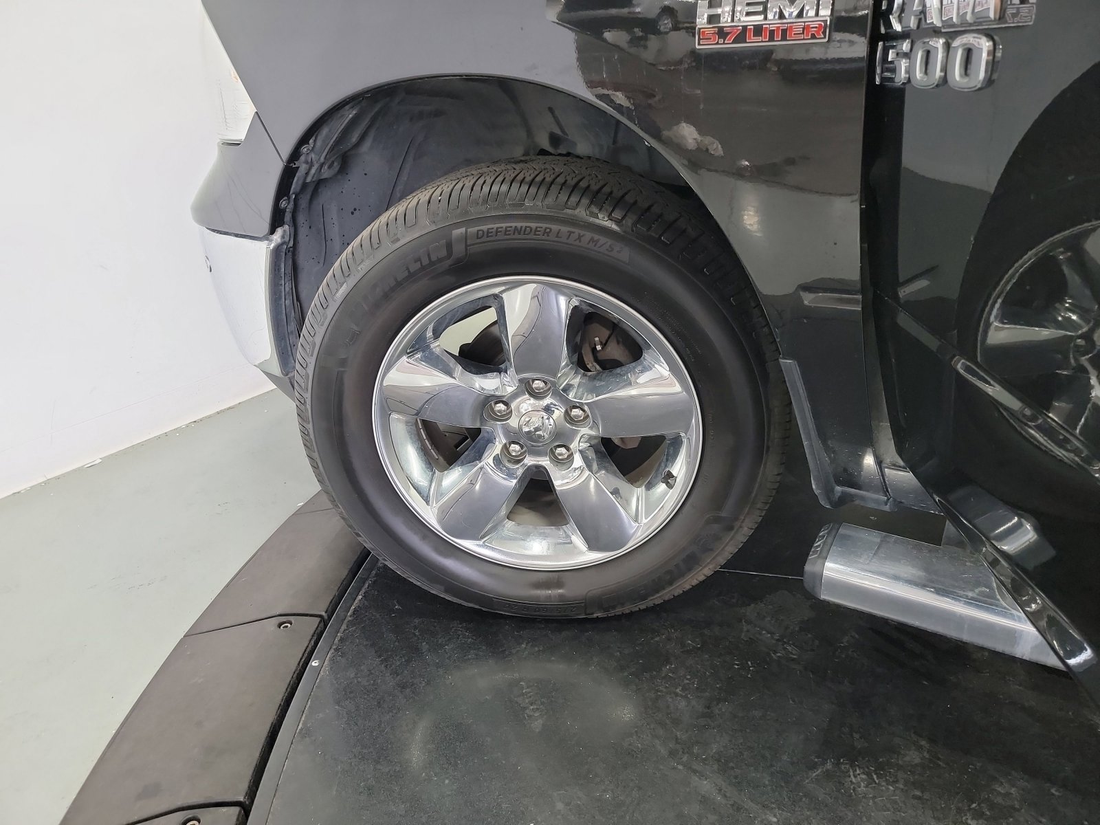 Used 2018 RAM 1500 Big Horn image 26