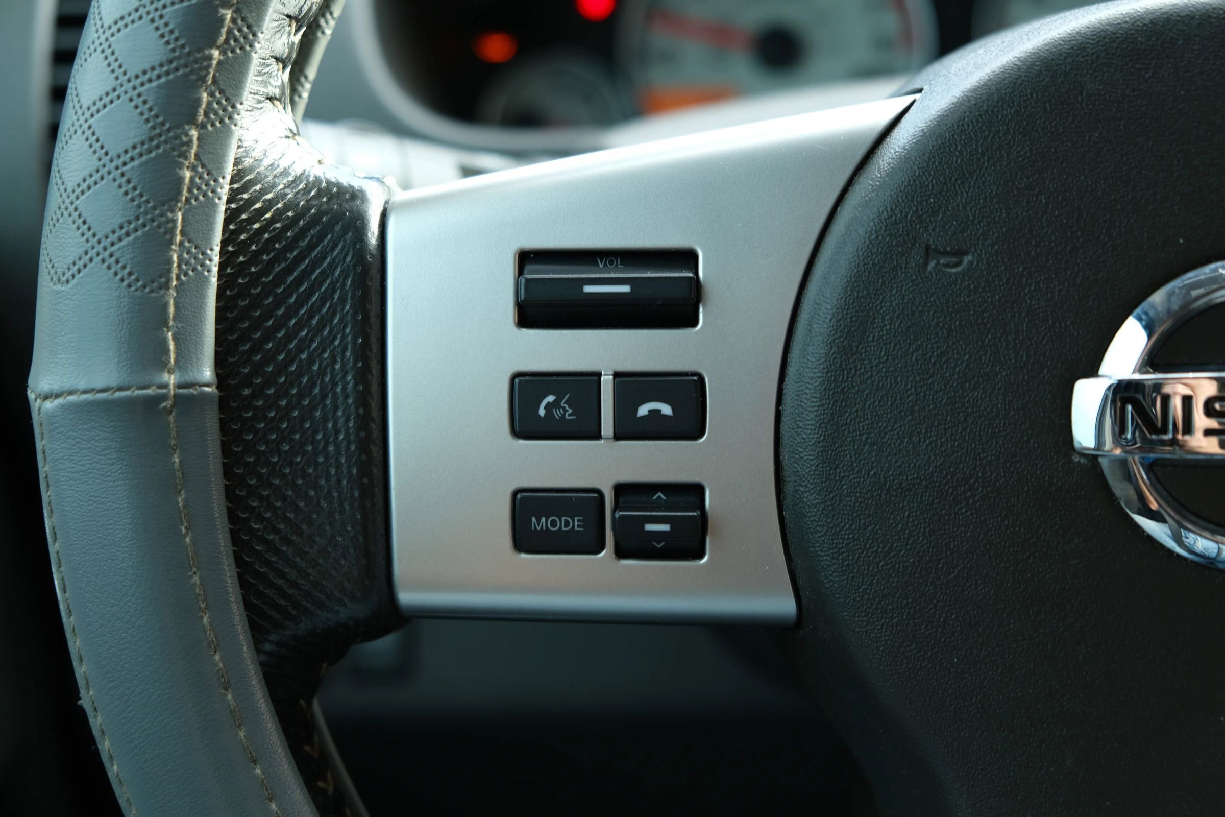 Used 2015 Nissan Xterra PRO-4X image 31