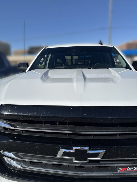 Used 2018 Chevrolet Silverado 1500 LTZ Z71 w/ Redline Edition AWD/4WD image 38