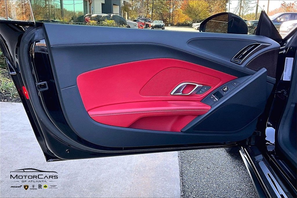 Used 2020 Audi R8 V10 performance image 23