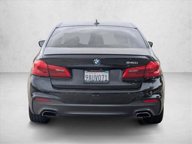 Used 2018 BMW 540i RWD image 7