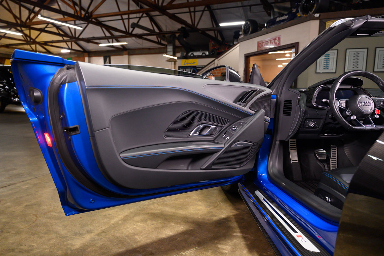 Used 2018 Audi R8 V10 plus image 36