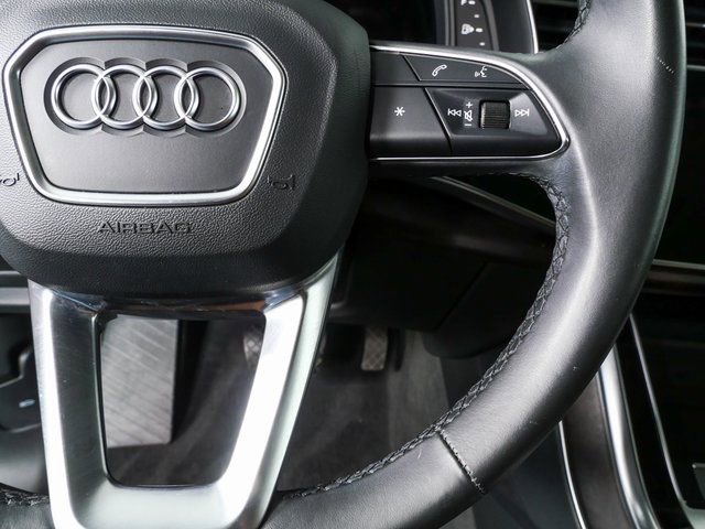 Used 2022 Audi Q8 Premium AWD/4WD image 10