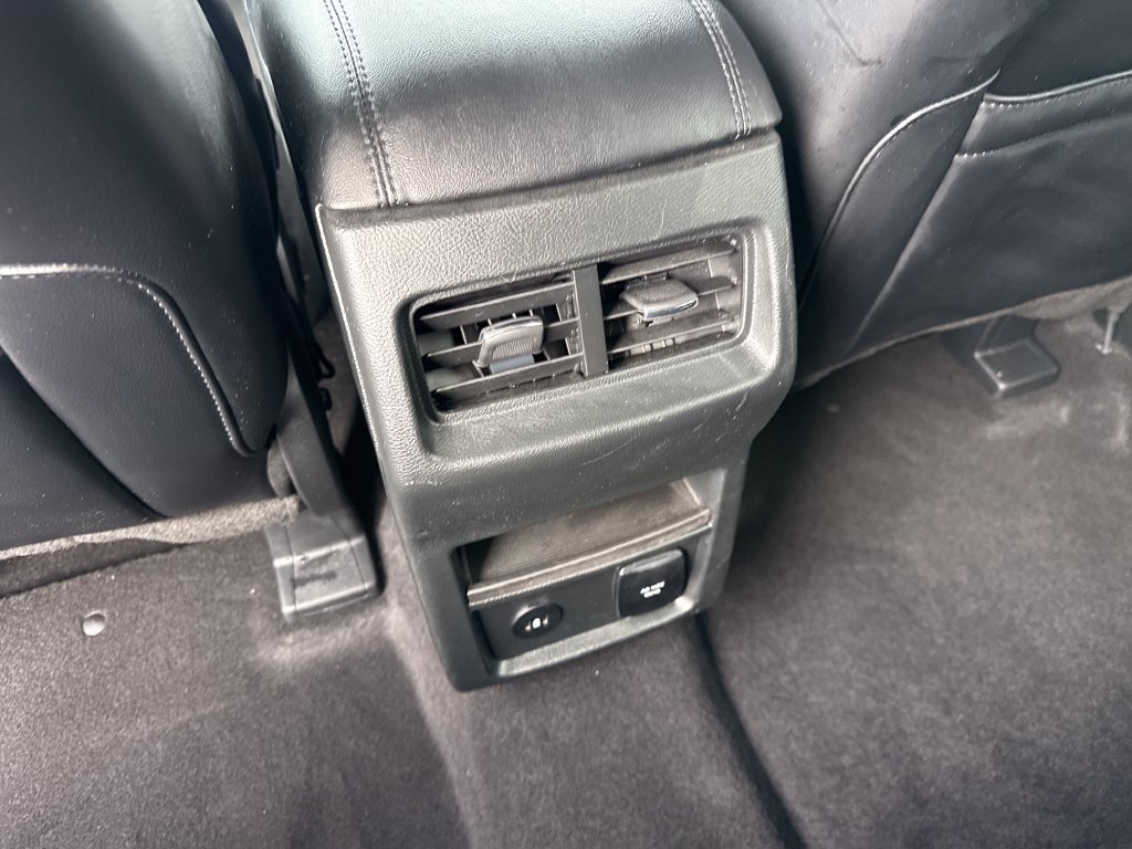 Used 2024 Ford Edge SEL w/ Convenience Package AWD/4WD image 17
