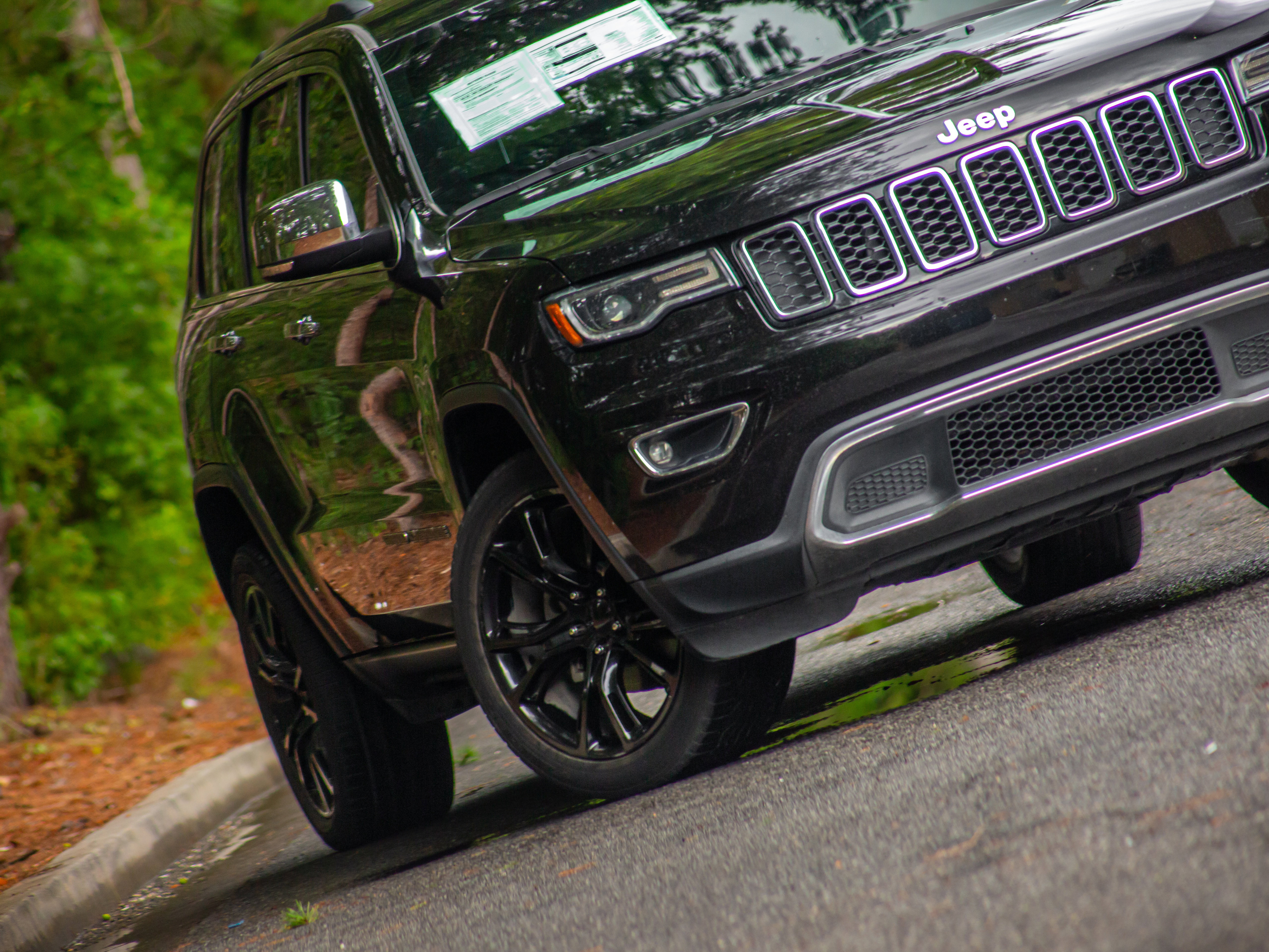 Used 2019 Jeep Grand Cherokee Limited w/ Luxury Group II image 28