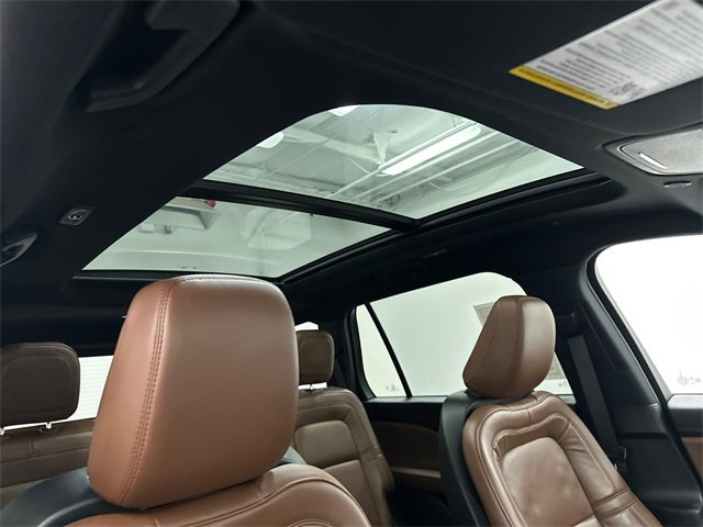 Used 2023 Lincoln Aviator Reserve w/ Jet Package image 14
