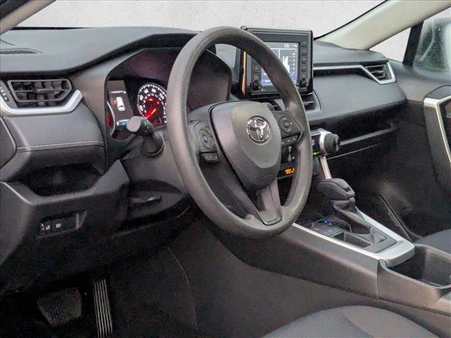 Used 2022 Toyota RAV4 LE video 2
