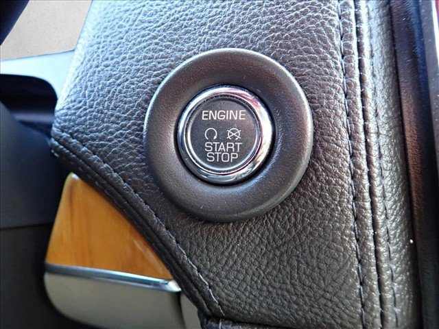 Used 2015 Lincoln MKX AWD w/ Equipment Group 102A image 21