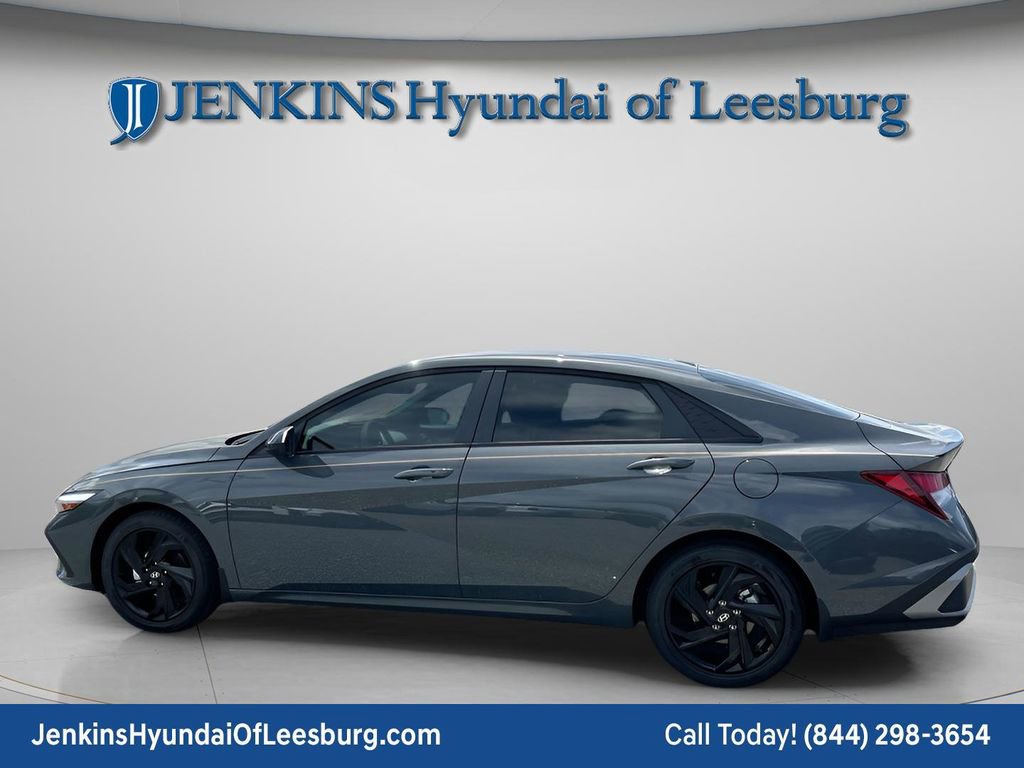 New 2026 Hyundai Elantra Sport FWD image 8