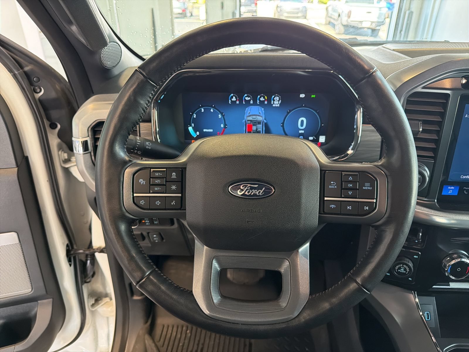 Used 2024 Ford F150 Lariat w/ Bed Utility Package AWD/4WD image 18
