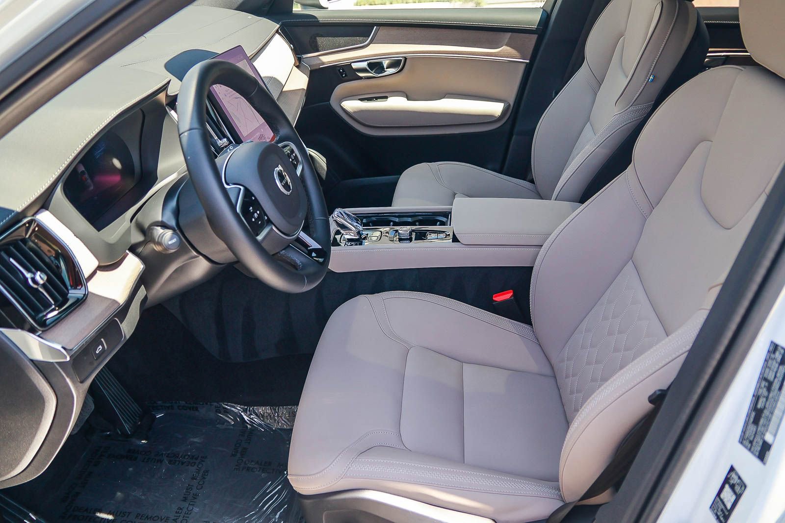 Certified 2026 Volvo XC90 B6 Plus AWD/4WD image 20