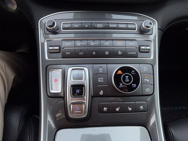 Used 2021 Hyundai Santa Fe Limited AWD/4WD image 23