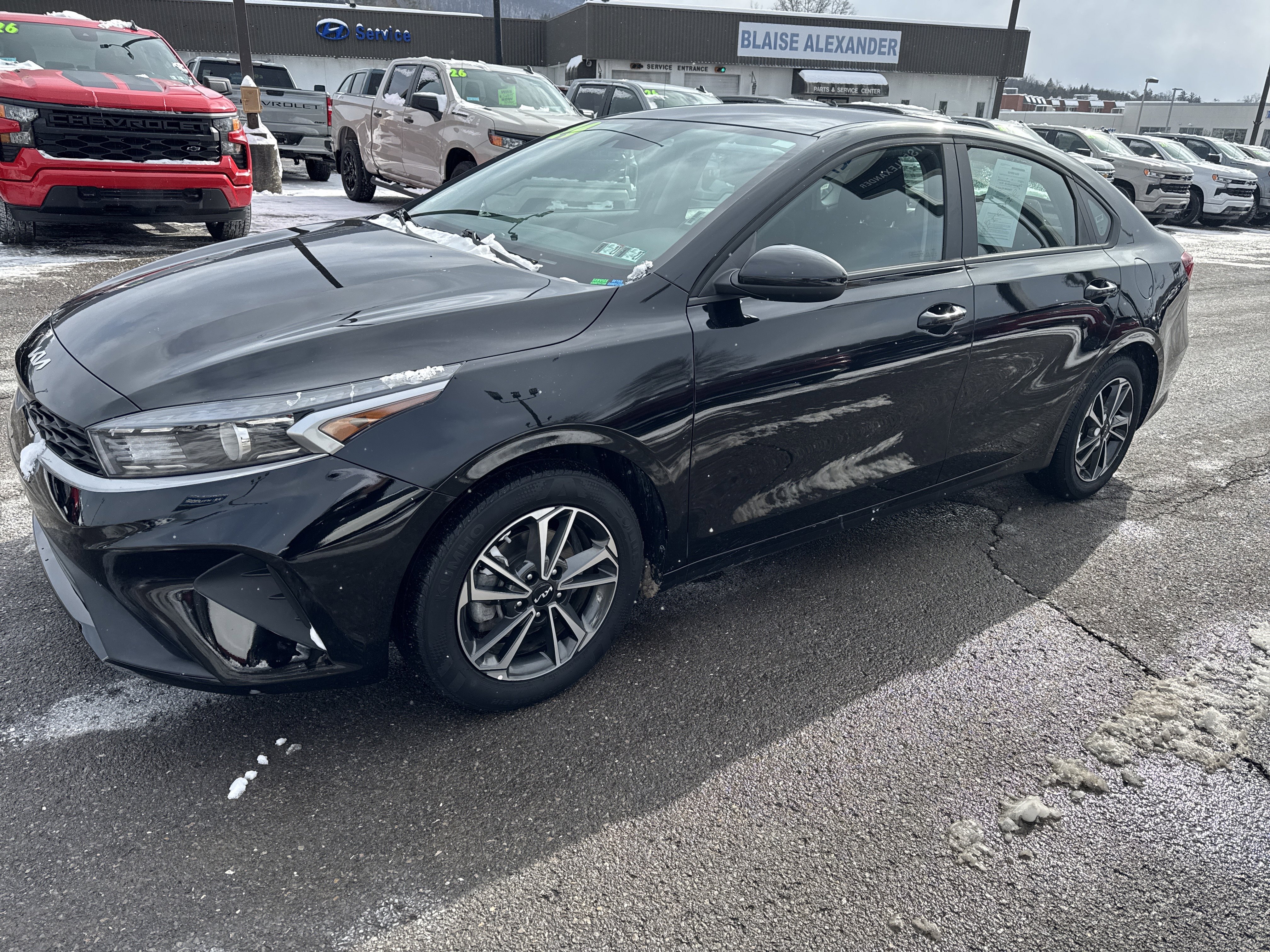 Used 2024 Kia Forte LXS image 6