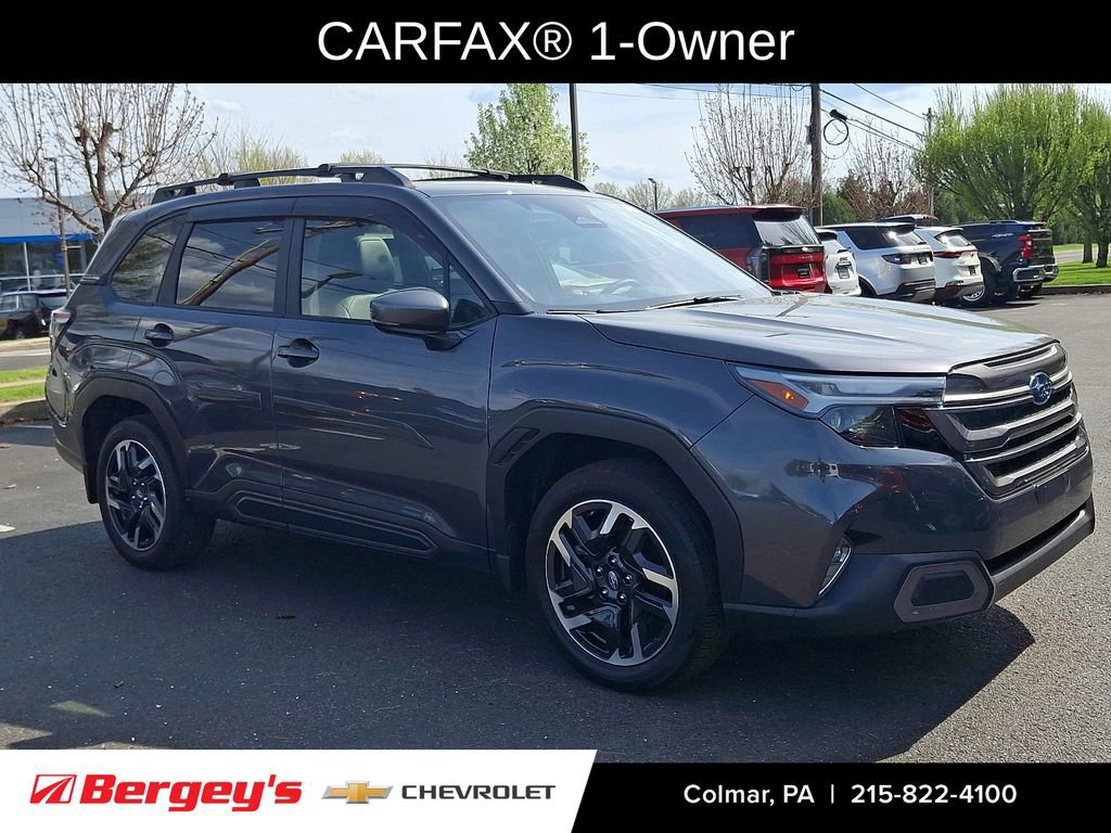 Used 2025 Subaru Forester Limited AWD/4WD image 3