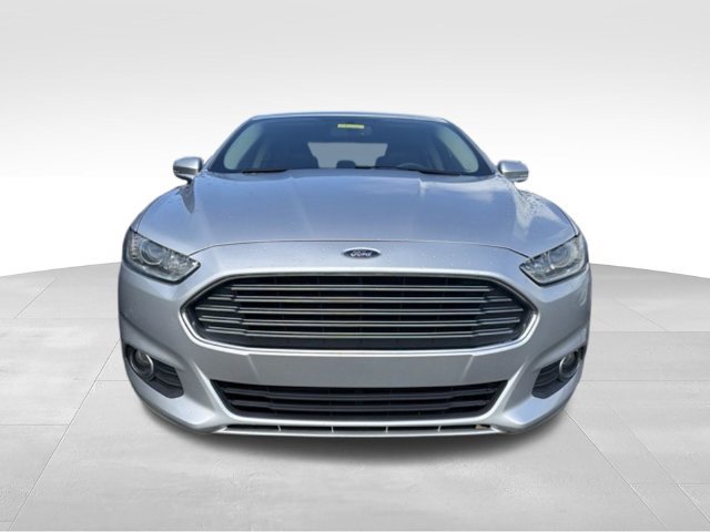 Used 2014 Ford Fusion SE w/ Equipment Group 202A FWD image 8