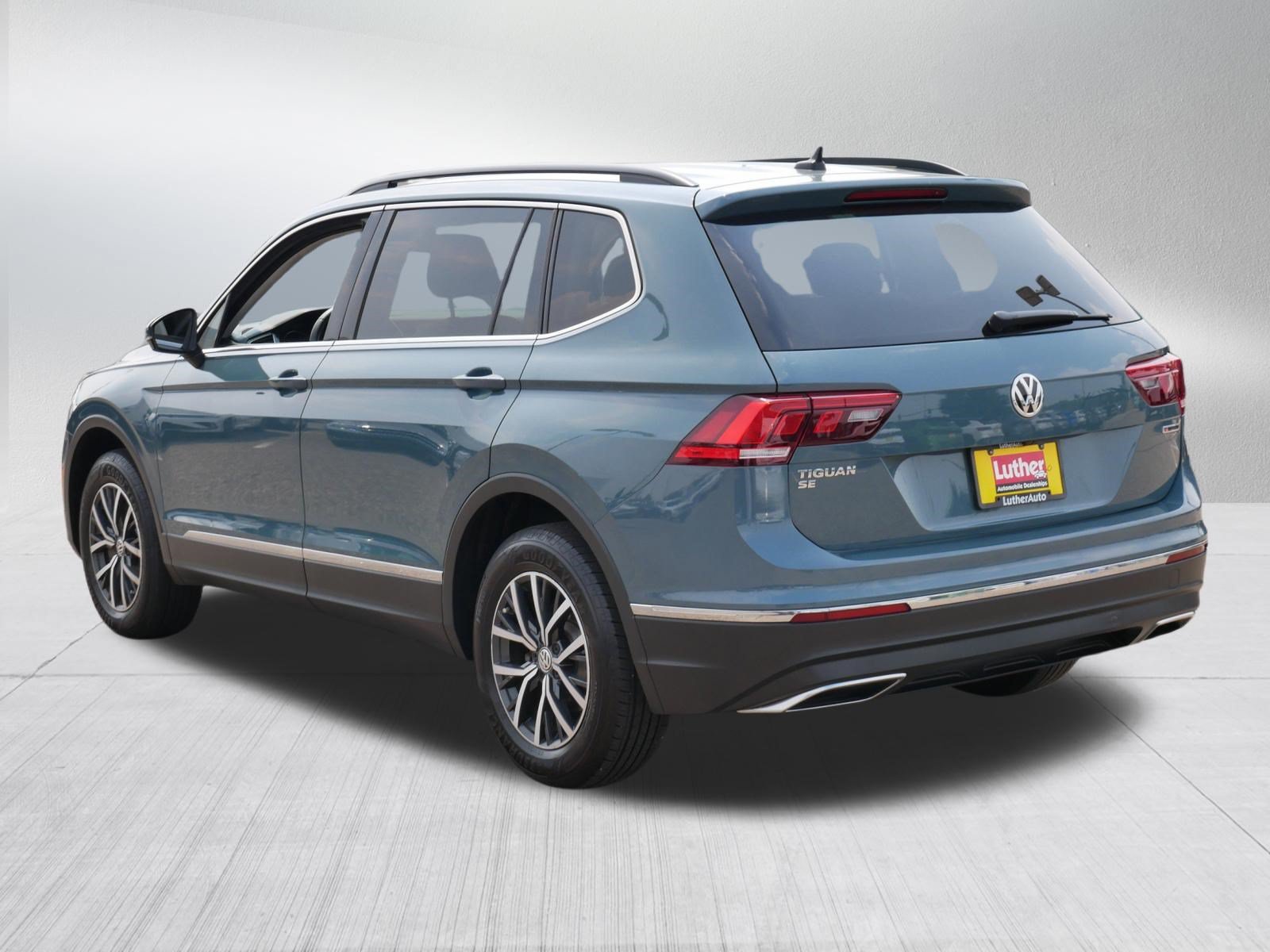 Used 2020 Volkswagen Tiguan SE AWD/4WD image 5