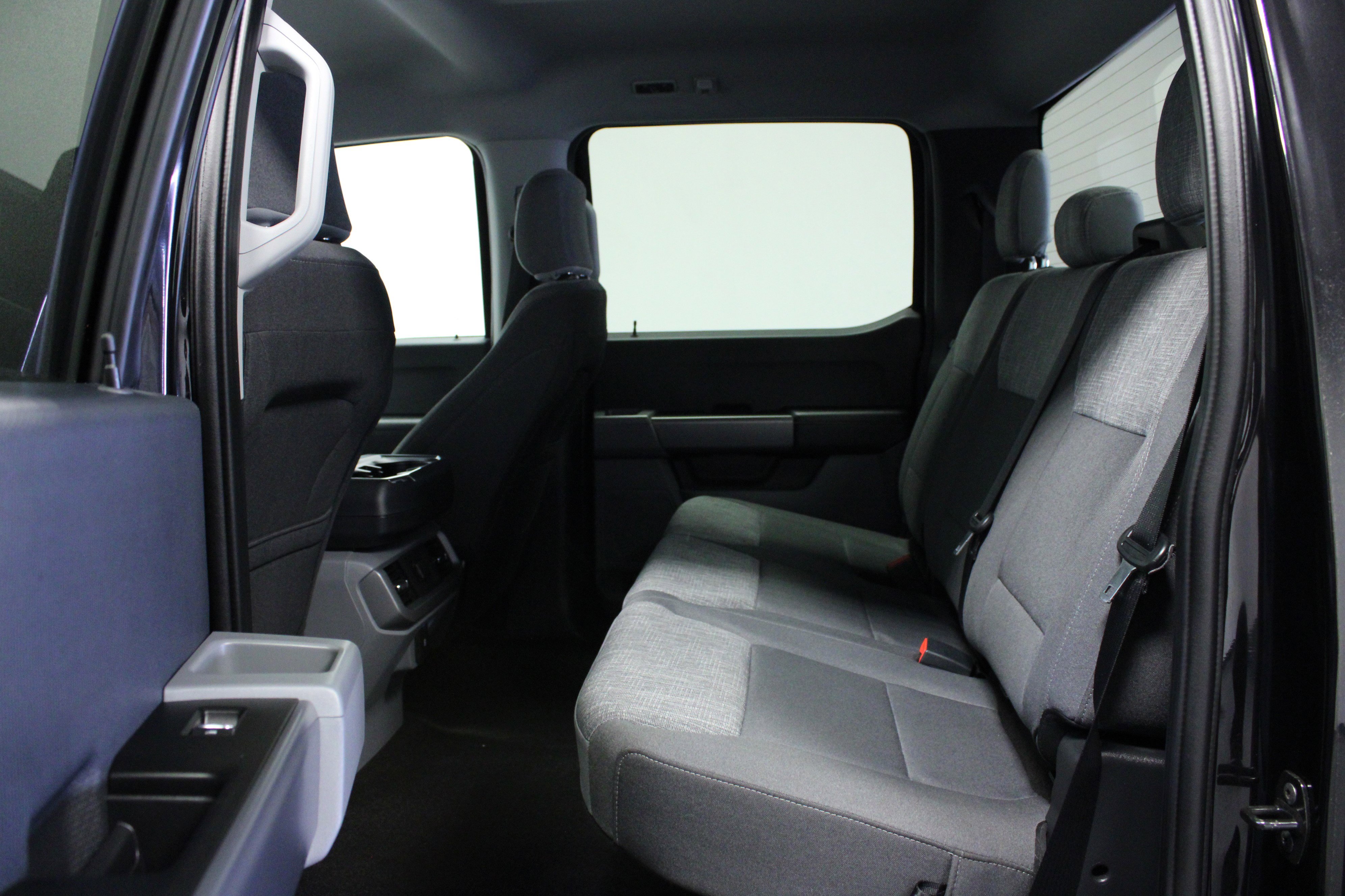 Used 2022 Ford F150 XLT w/ XTR Package image 13