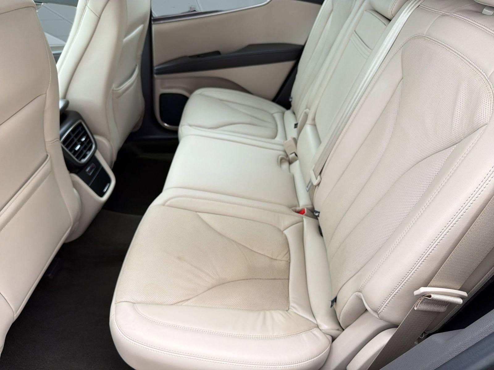 Used 2020 Lincoln Nautilus Reserve image 15