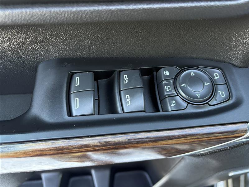 Used 2022 Chevrolet Silverado 3500 High Country w/ Technology Package image 13