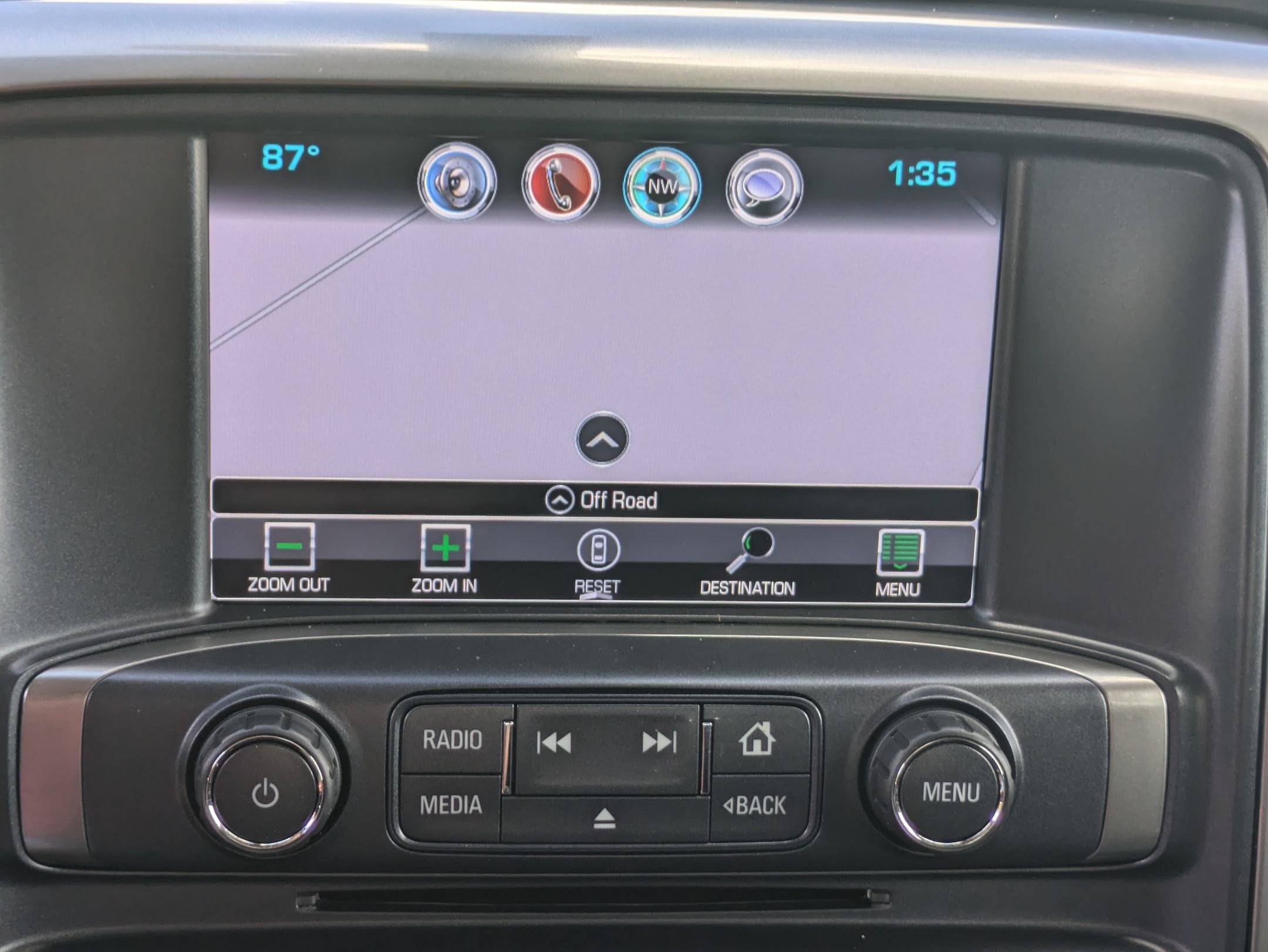 Used 2018 Chevrolet Silverado 1500 LT w/ All Star Edition image 13