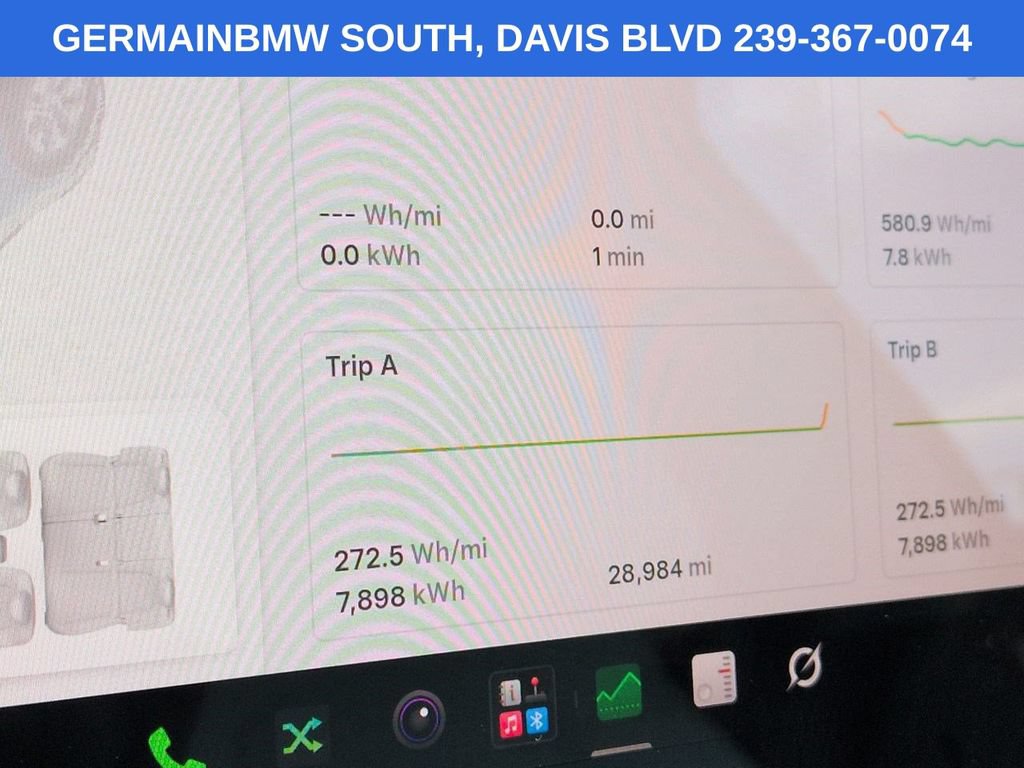 Used 2022 Tesla Model Y Long Range AWD/4WD image 28